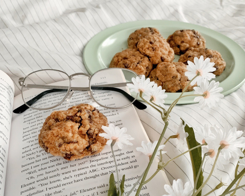 vegan chocolate chip cookies
