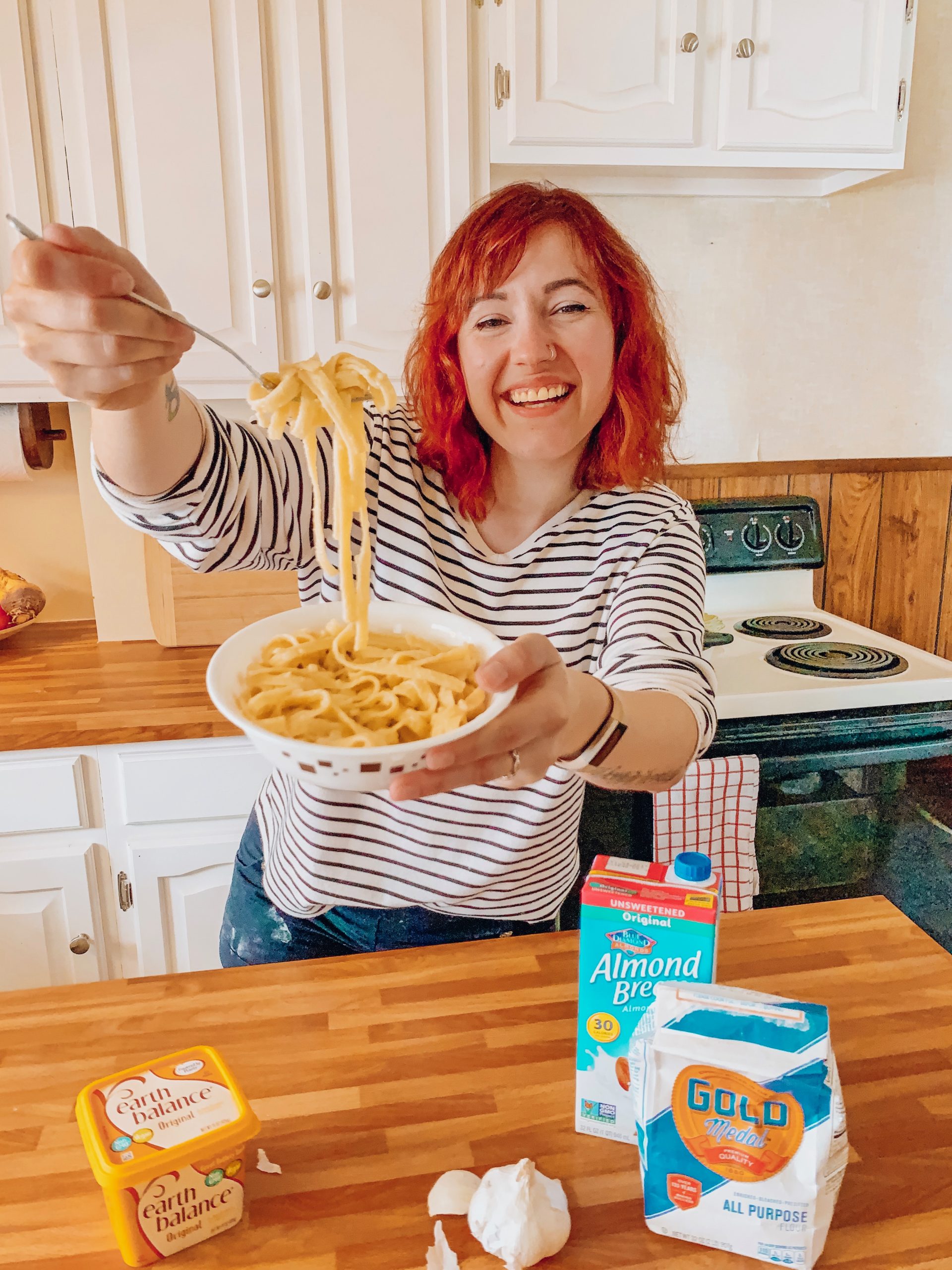 vegan garlic noodles