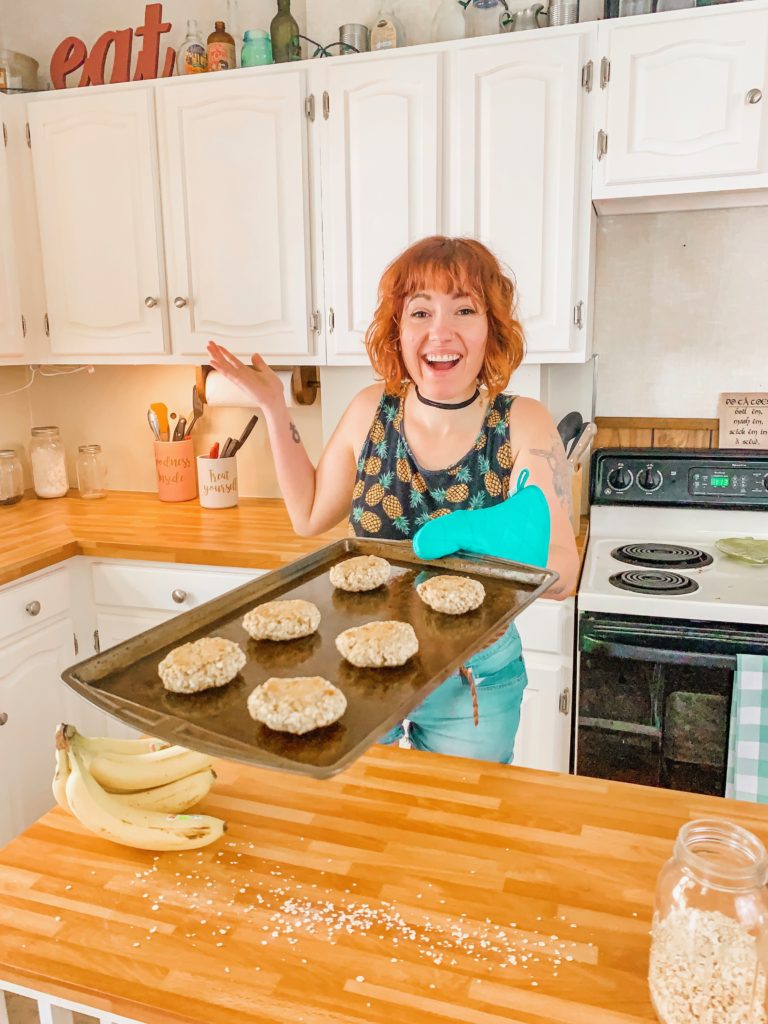 Super Easy 2 Ingredient Oatmeal Cookies